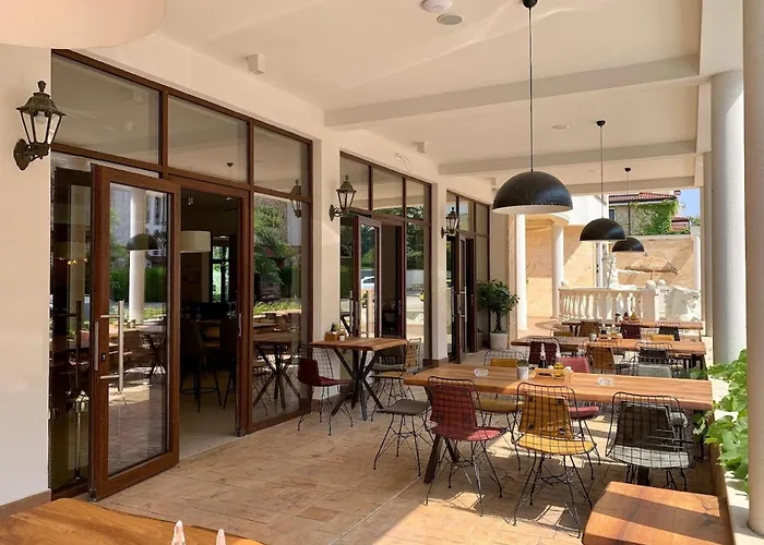 Apolon 8 Relax With Pools דירה *