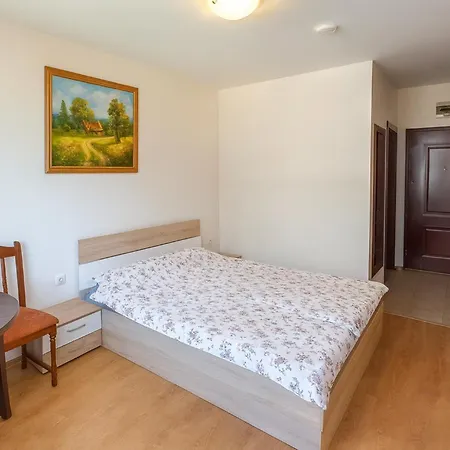 Apolon 8 Relax With Pools