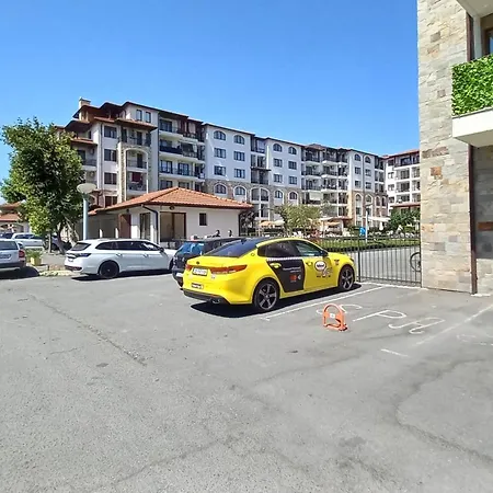 דירה Apolon 8 Relax With Pools סאני ביץ'