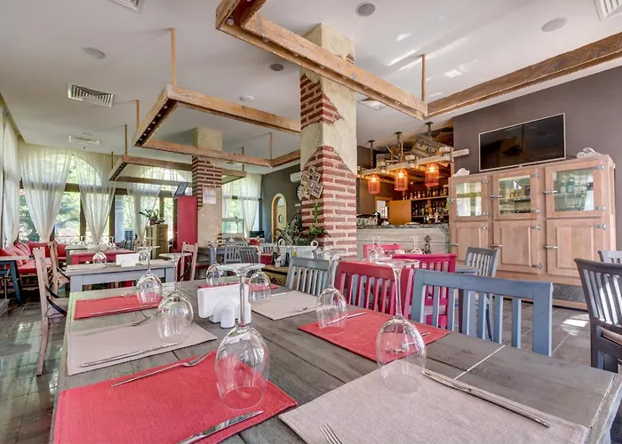 Апартамент Apolon 8 Relax With Pools *